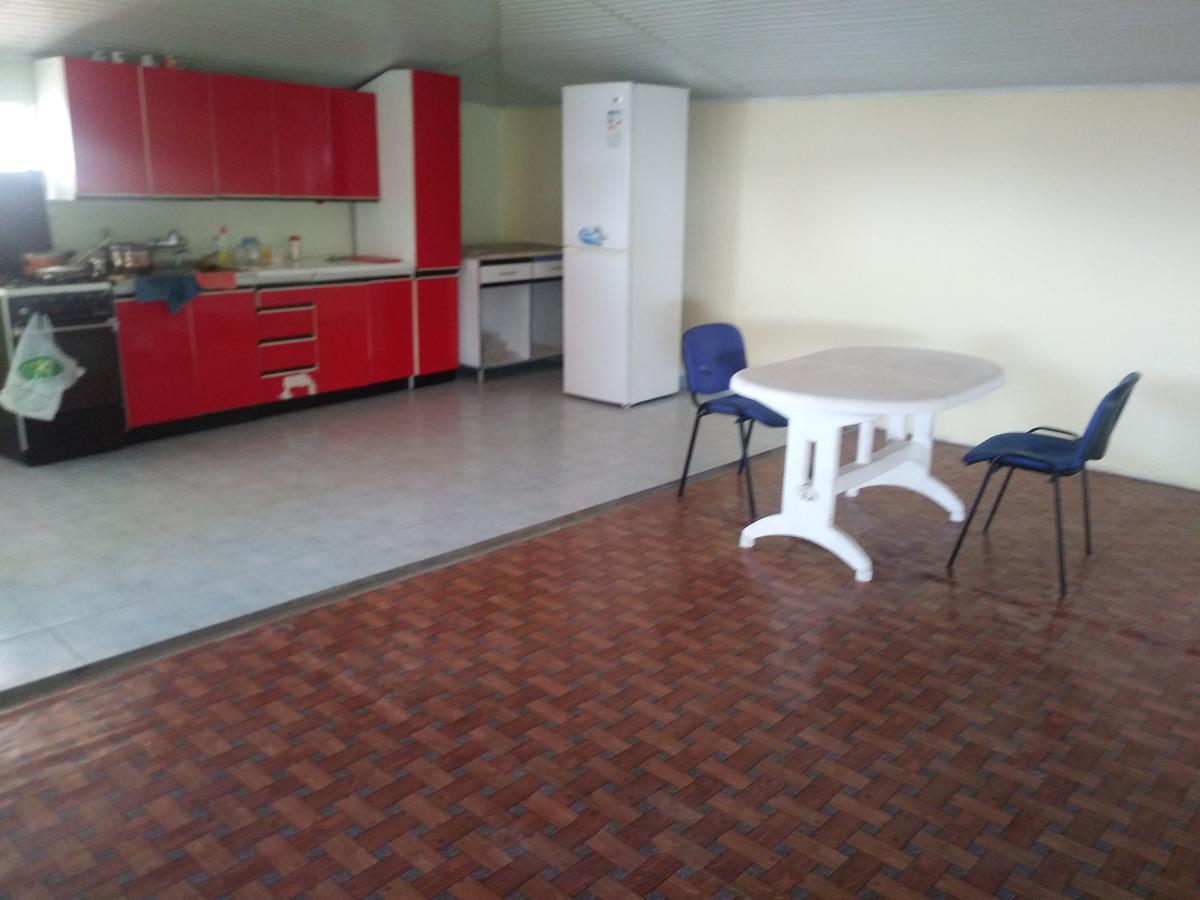 Noy Hostel Erévan Extérieur photo