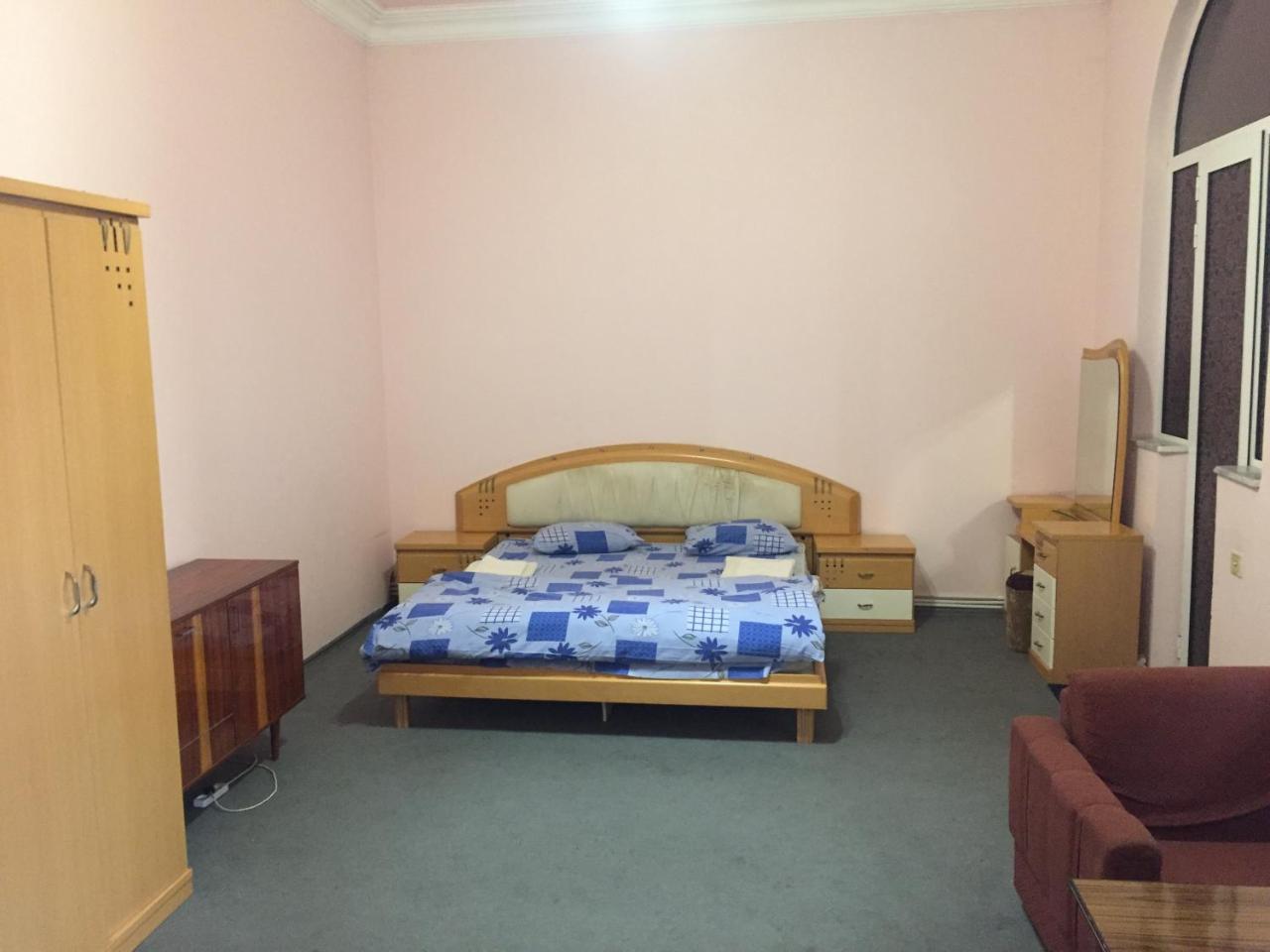Noy Hostel Erévan Extérieur photo